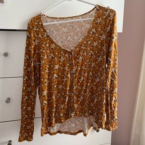 American Eagle long sleeve